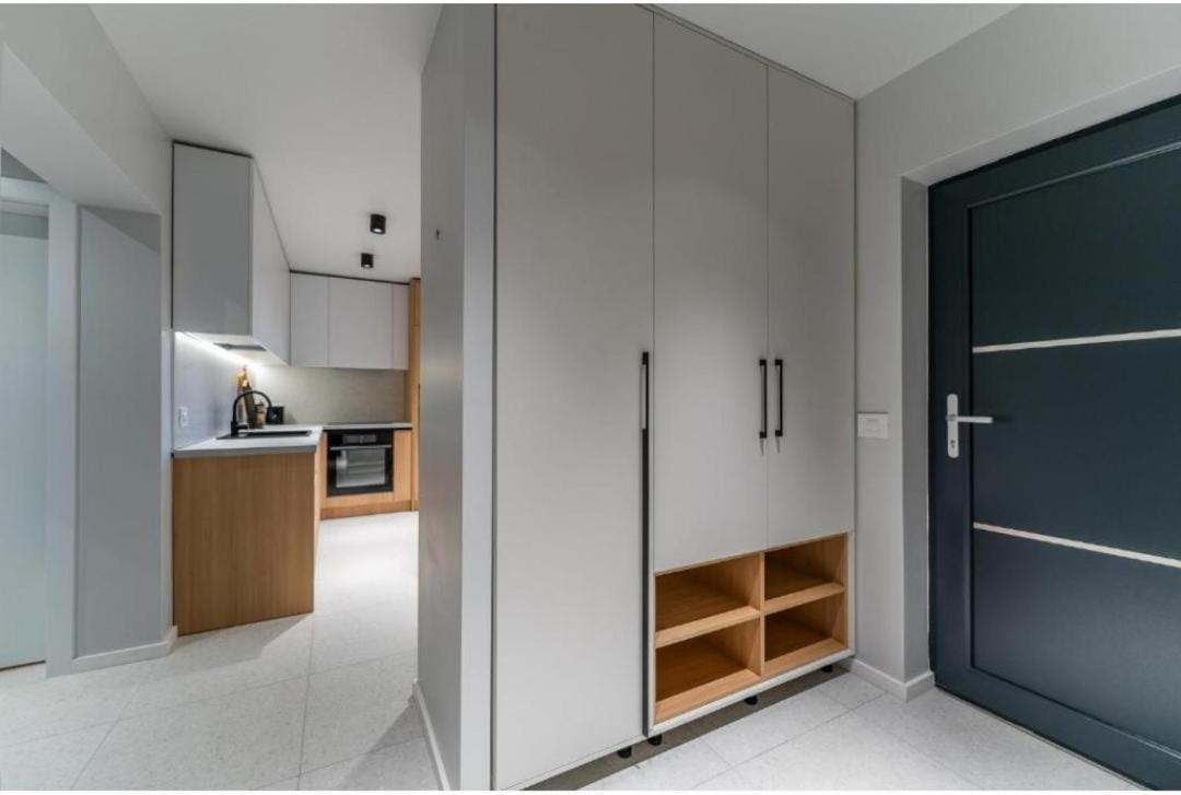 Central Epic Apartment-Self Check In Arad Buitenkant foto
